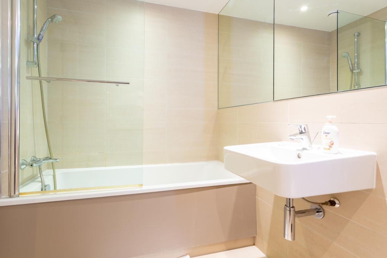 Amazing Modern 2 Bedroom Flat In Greenwich For 4 People لندن المظهر الخارجي الصورة